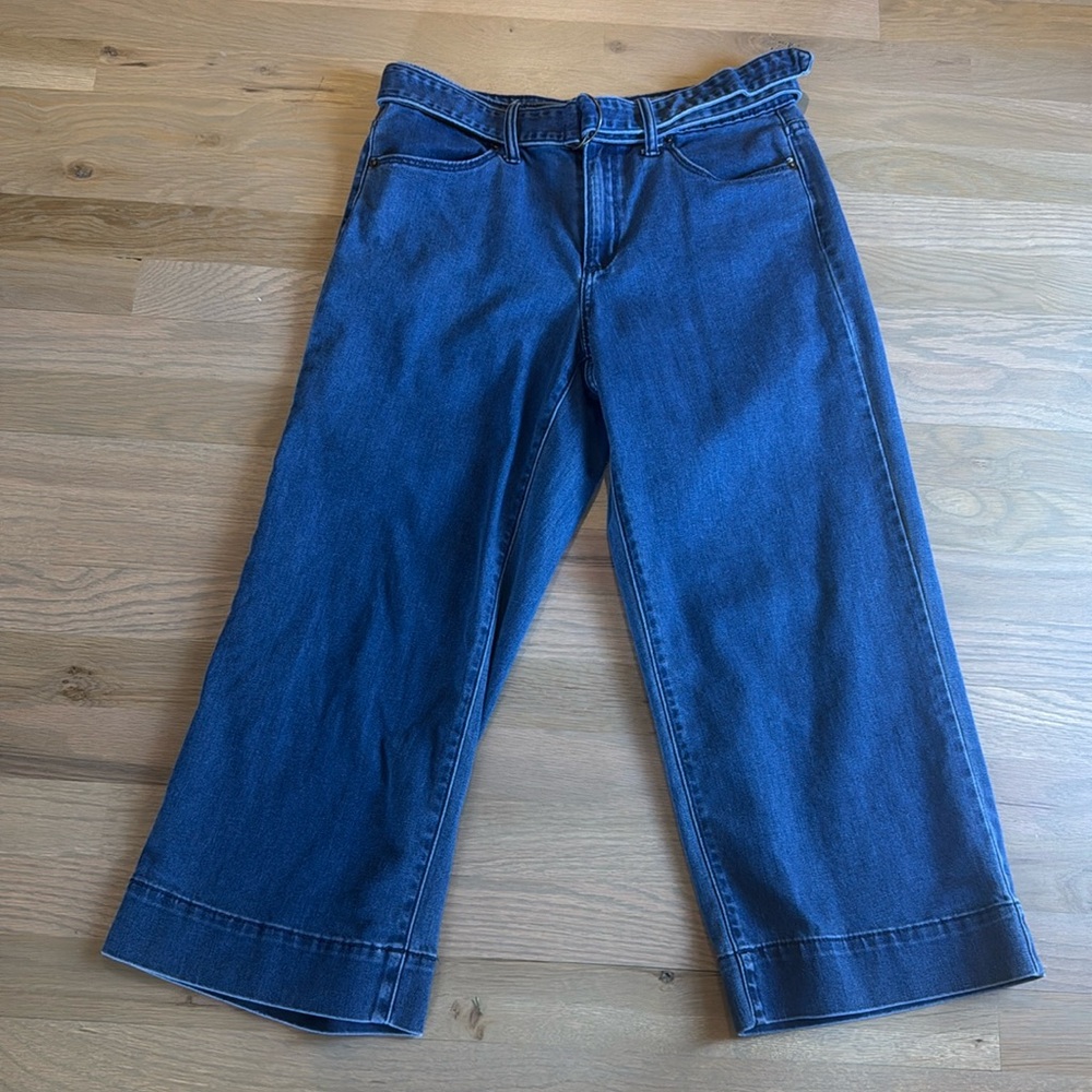 Universal Thread High Rise Wide Leg Crop Belted Jeans